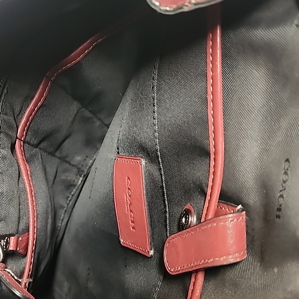 Coach Vintage Amazing XL Unisex Minimalist Burgundy Leather Backpack Rare Find - Picture 11 of 12